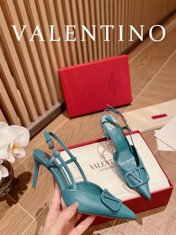 Valentino Women's Shoes 637